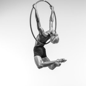 Male hoop 10 — figure reference